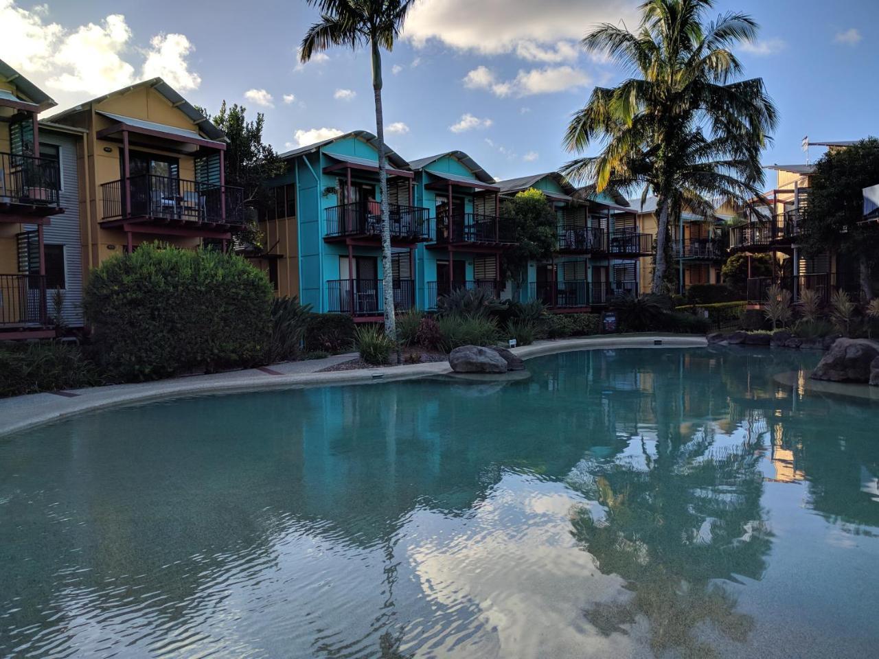 Noosa Holiday Accommodation นูซาวิลล์ ภายนอก รูปภาพ